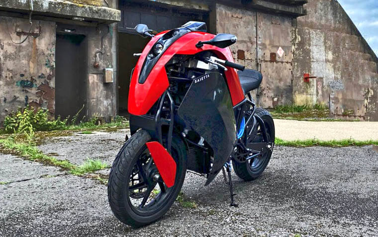 Agility Saietta R color rojo